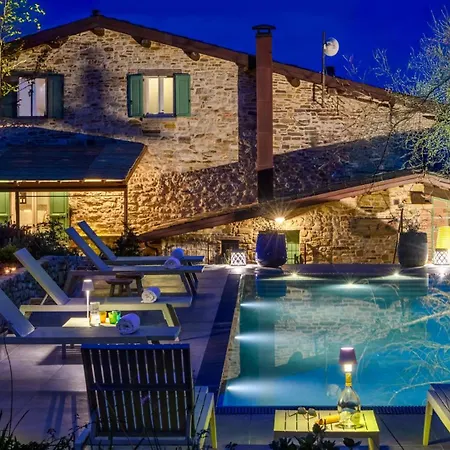 Villa Dimora Dei Sogni 7&1, Emma